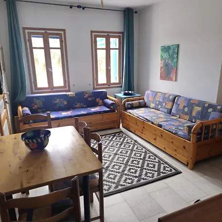 Paros Molos Beachfront Mármara